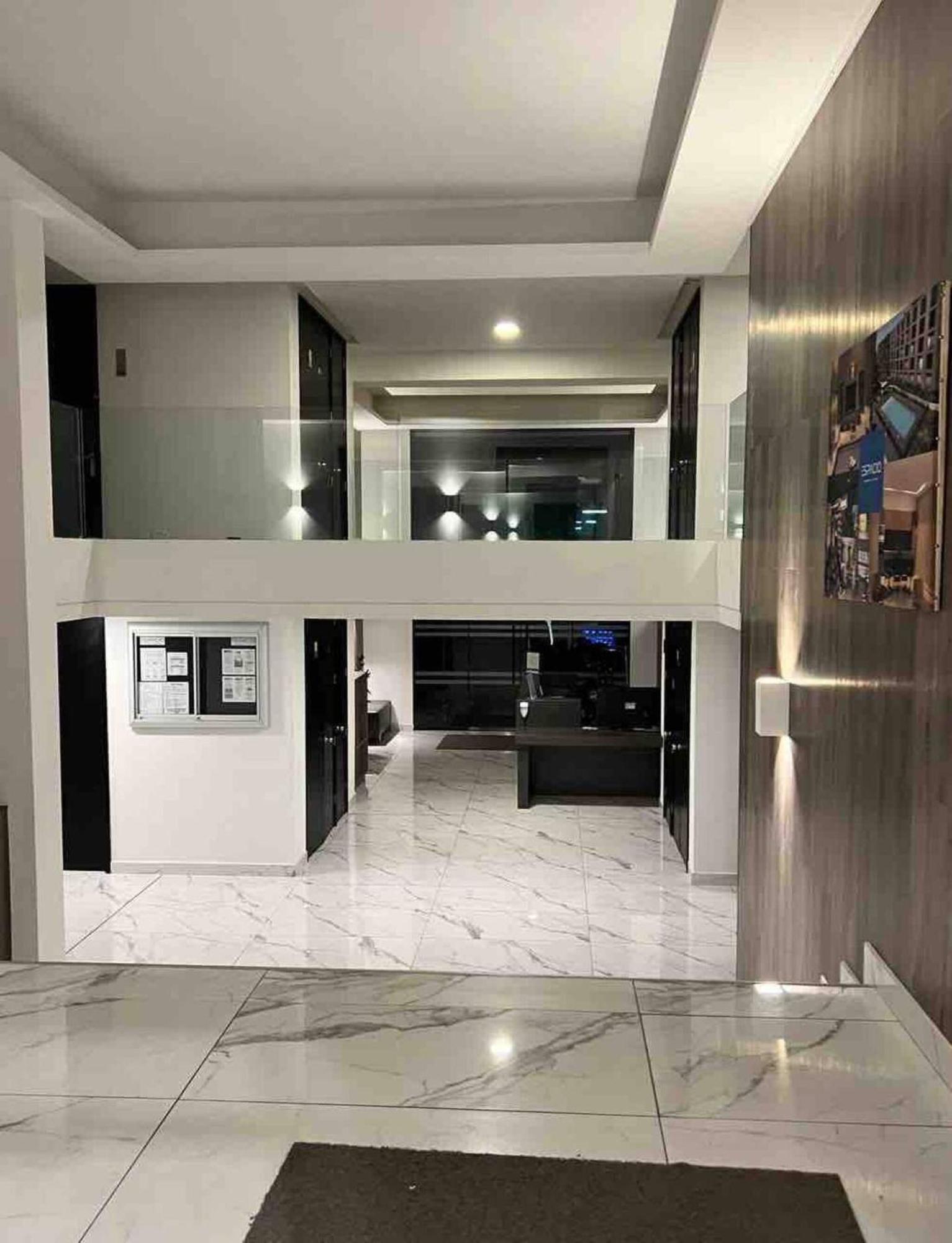 Lofts Con Piscina En Apartamento Santiago